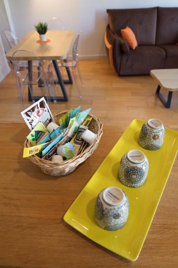 Appartement A-Mi-Chemin - Centre-Ville De טורנוס מראה חיצוני תמונה
