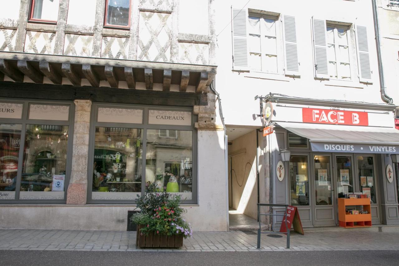 Appartement A-Mi-Chemin - Centre-Ville De טורנוס מראה חיצוני תמונה